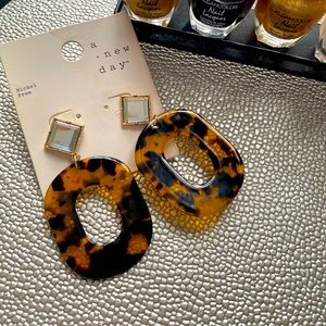 Vintage Diamond leopard pattern Earrings